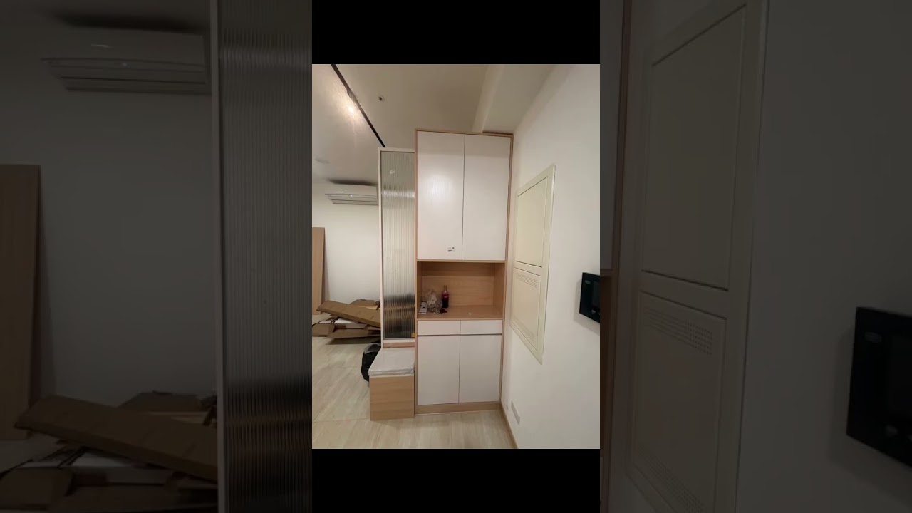 玄關太小怎麼辦？這款多功能屏風櫃神救援！