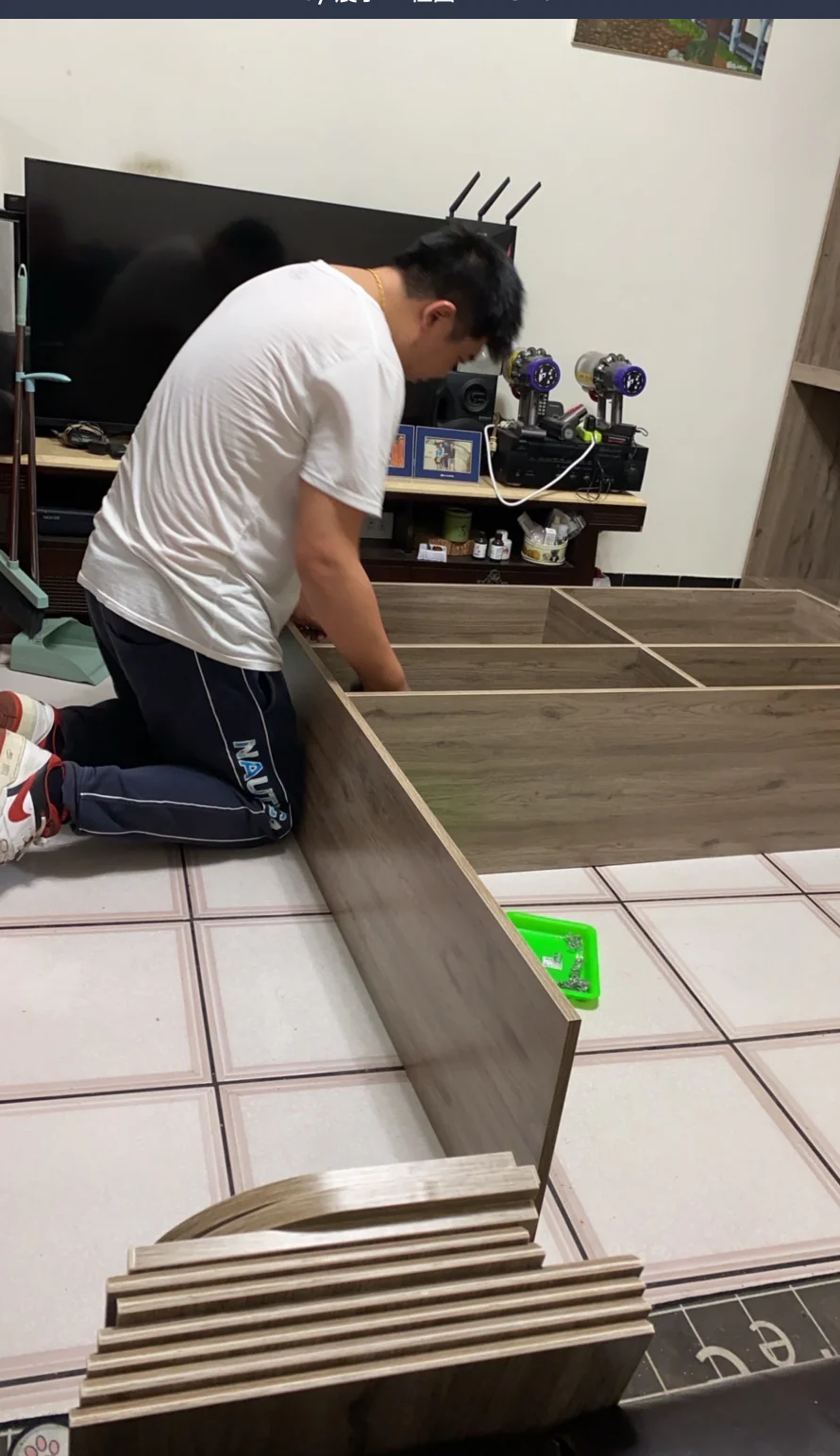 截圖 2025-01-05 22.46.10 網上購買家具後,如何進行組裝?簡單的步驟告訴你