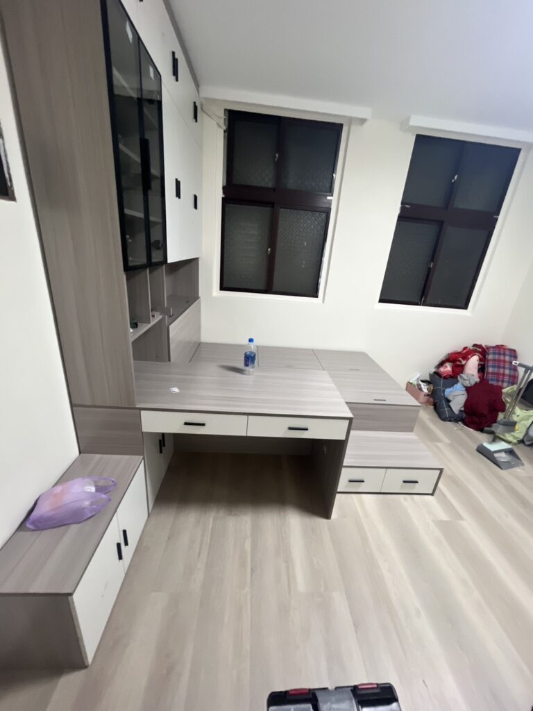 Bonnyrun 客製化床架設計|小坪數臥室收納整合"